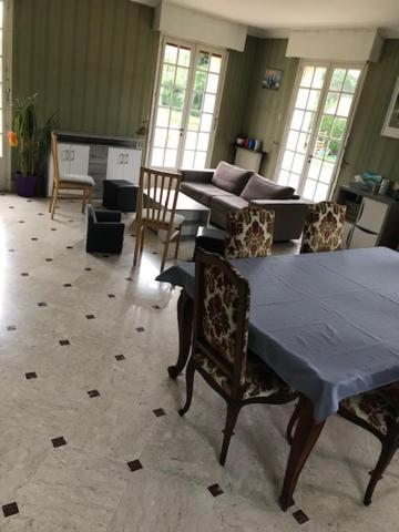Demeure Des Carila Bed & Breakfast Heudebouville Luaran gambar