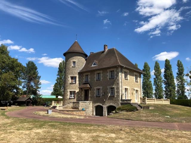 Demeure Des Carila Bed & Breakfast Heudebouville Luaran gambar